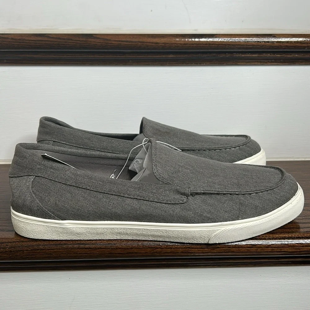 Men's Gabe Gray Slip On Shoes, Sz.13, NWT